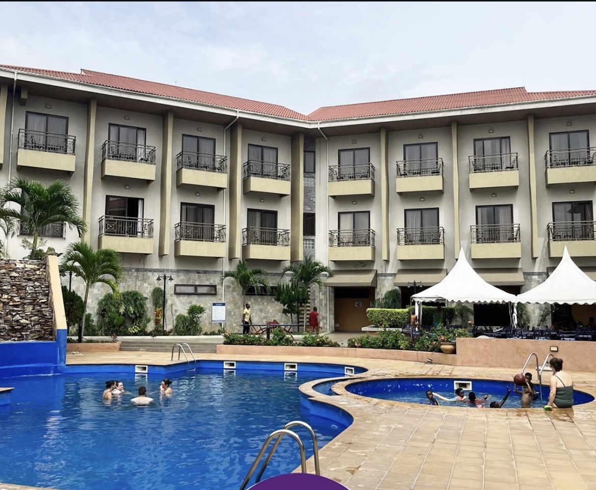 RIDGE ROYAL HOTEL 