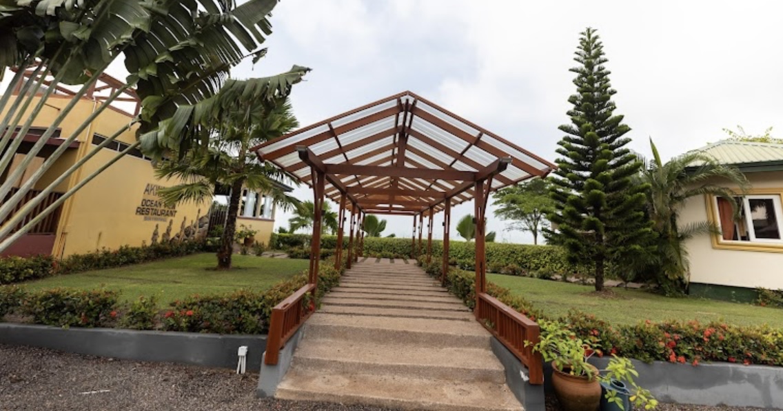 GOLDEN HILL PARKER HOTEL 