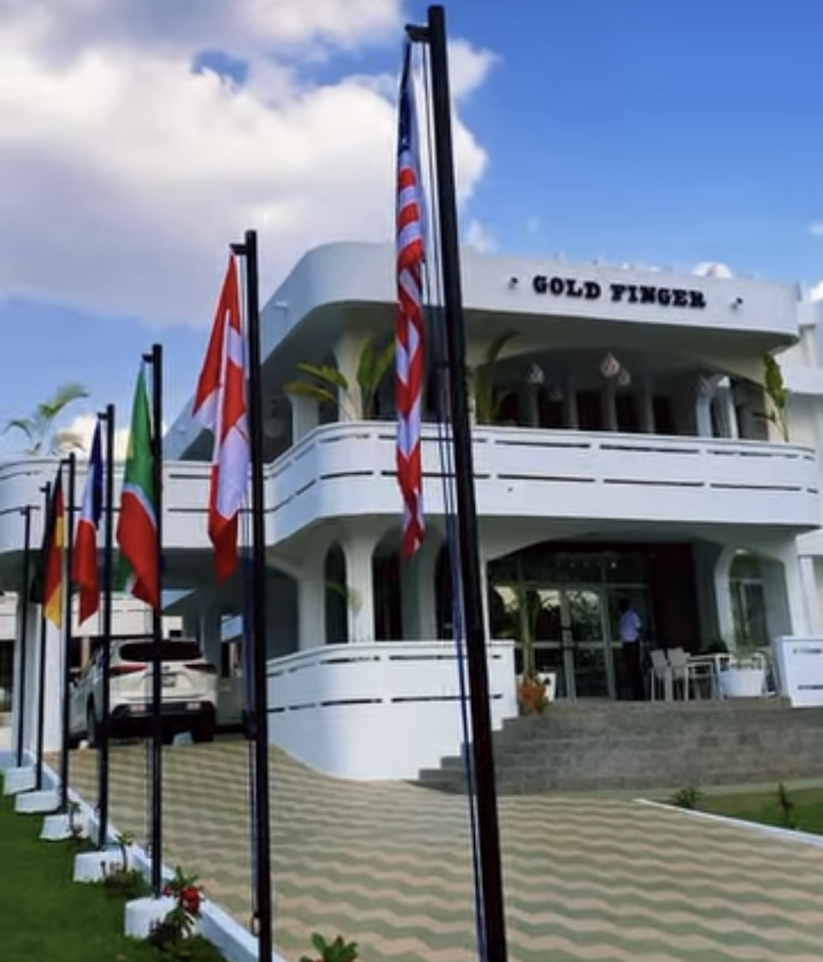 GOLD FINGER RESTAURANT 