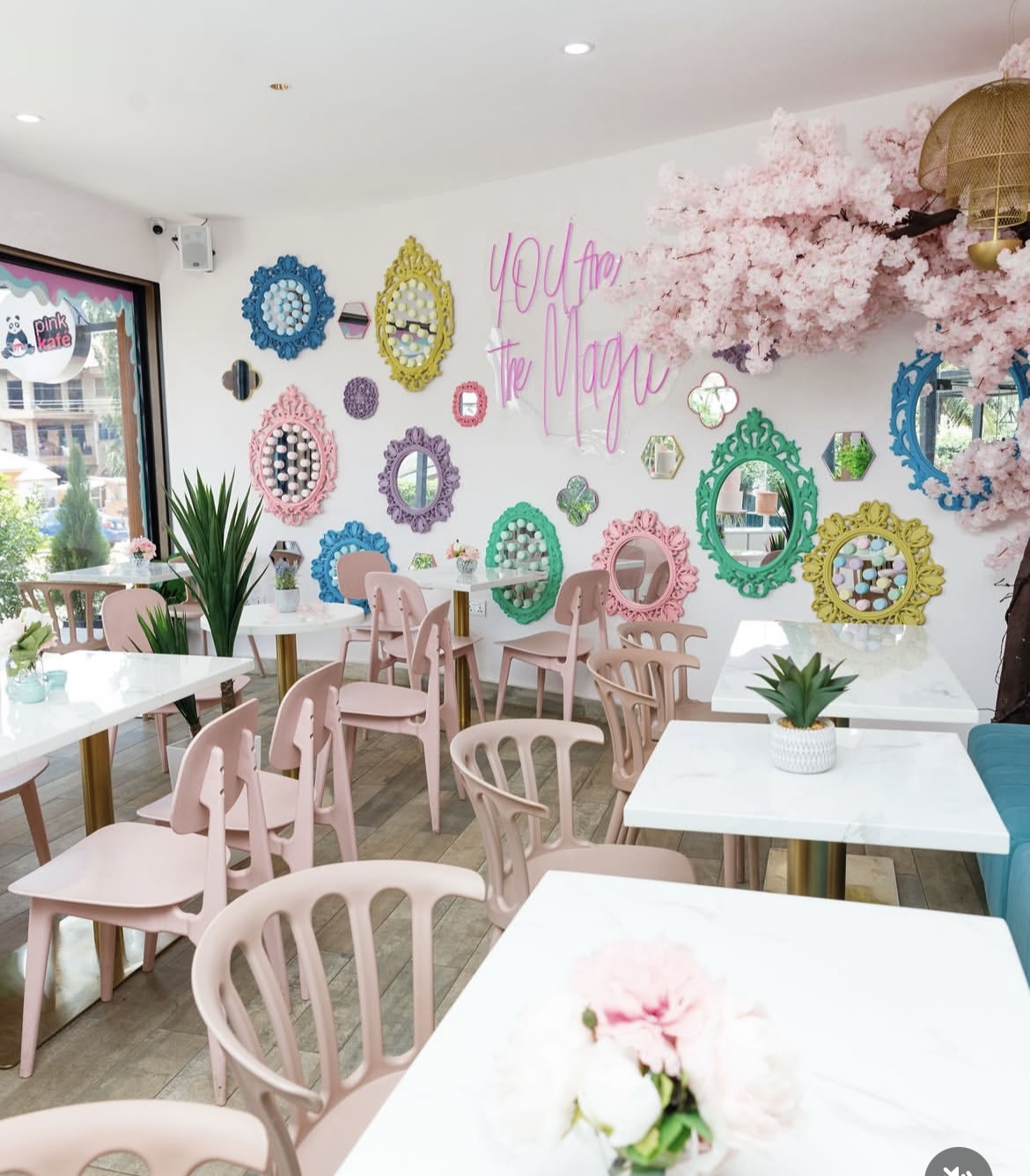 PINK KAFE