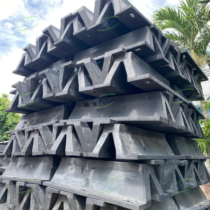 Marine Rubber Fenders LMD Marine Rubber Fenders LMD
