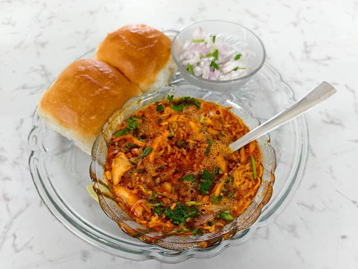 Misal Pav traditional recipe