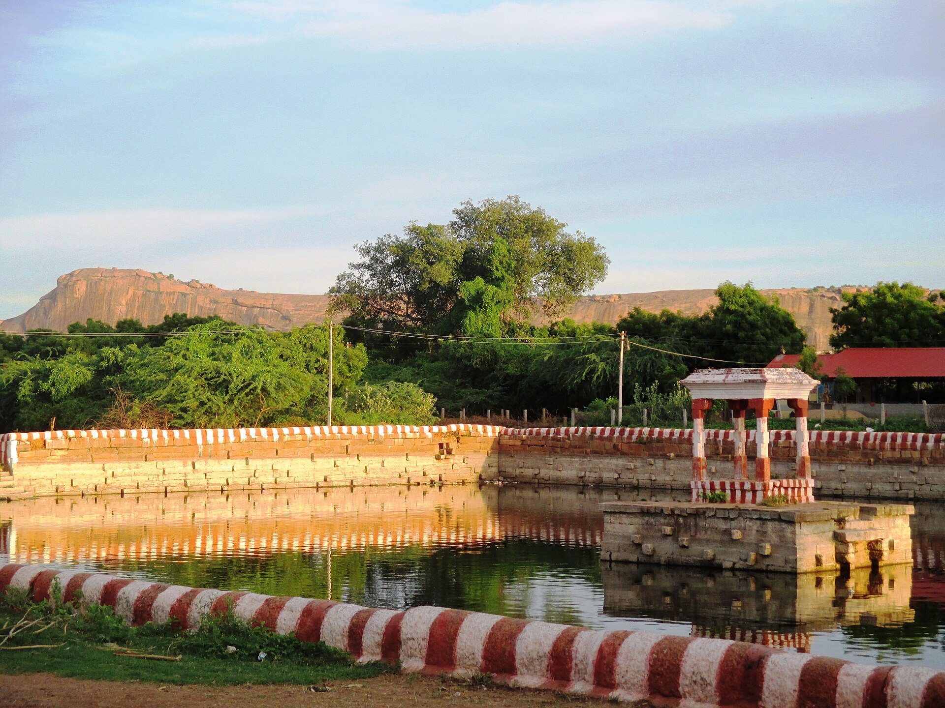 Temple Gallery 1