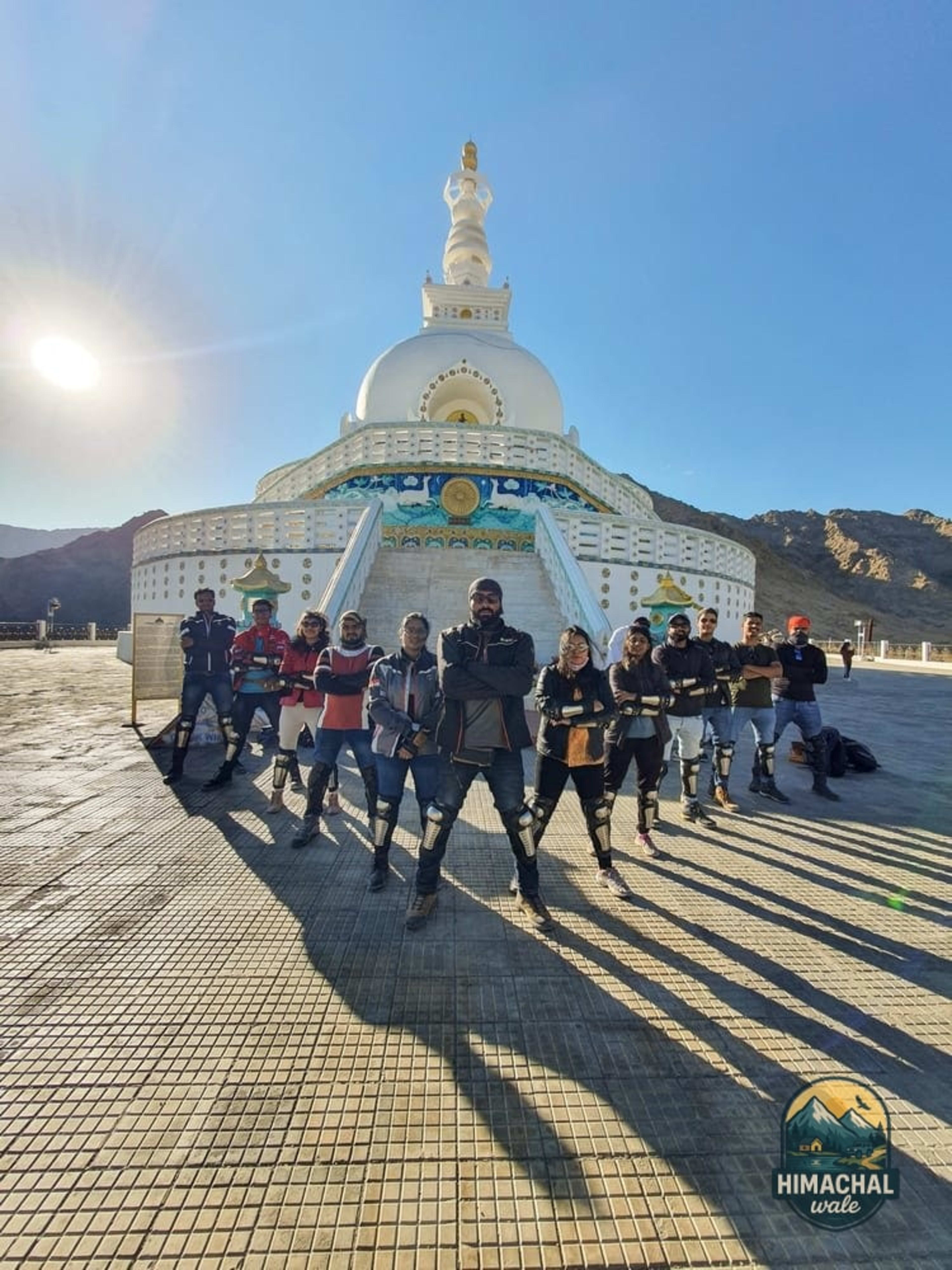 8 Days Thrilling Leh Ladakh Tour Package with Umling La