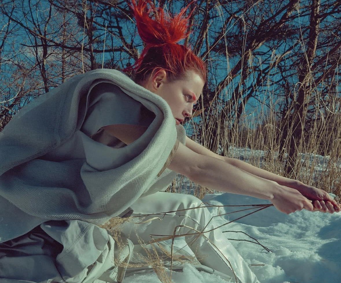 Editorial New 001