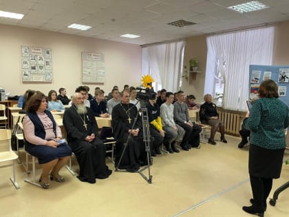 В Тейково прошел благочиннический этап Международных духовно-образовательных Рождественских чтений, которые в этом году посвящены «80-летию Великой Победы: память и духовный опыт п