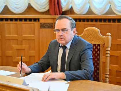 Близкие люди депутата Ивановской облдумы Анатолия Бурова занимались поставками лекарств