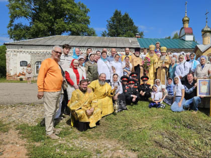 Архипастырский визит в Тейковское благочиние