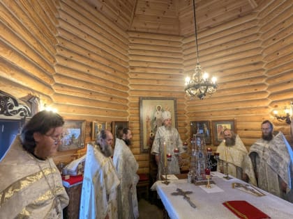 Епископ Шуйский и Тейковский Иоанн совершил чин освящения иконостаса и Божественную литургию в храме Рождества Иоанна Предтечи д. Остапово Шуйского благочиния