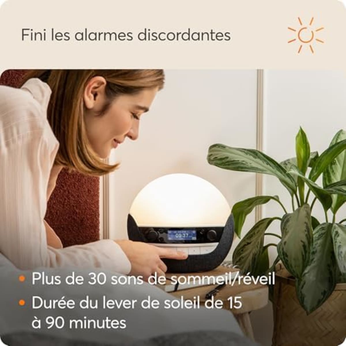 Réglages des alarmes du Lumie Bodyclock Luxe 750DAB affichés sur l'écran adaptatif