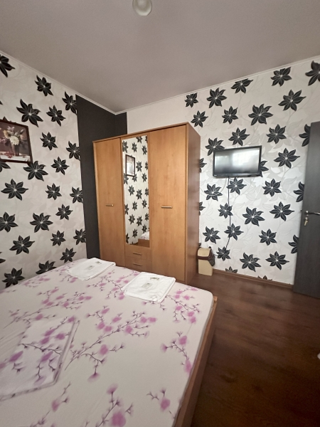 Room Image 3