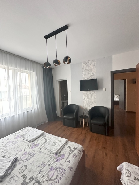 Room Image 2