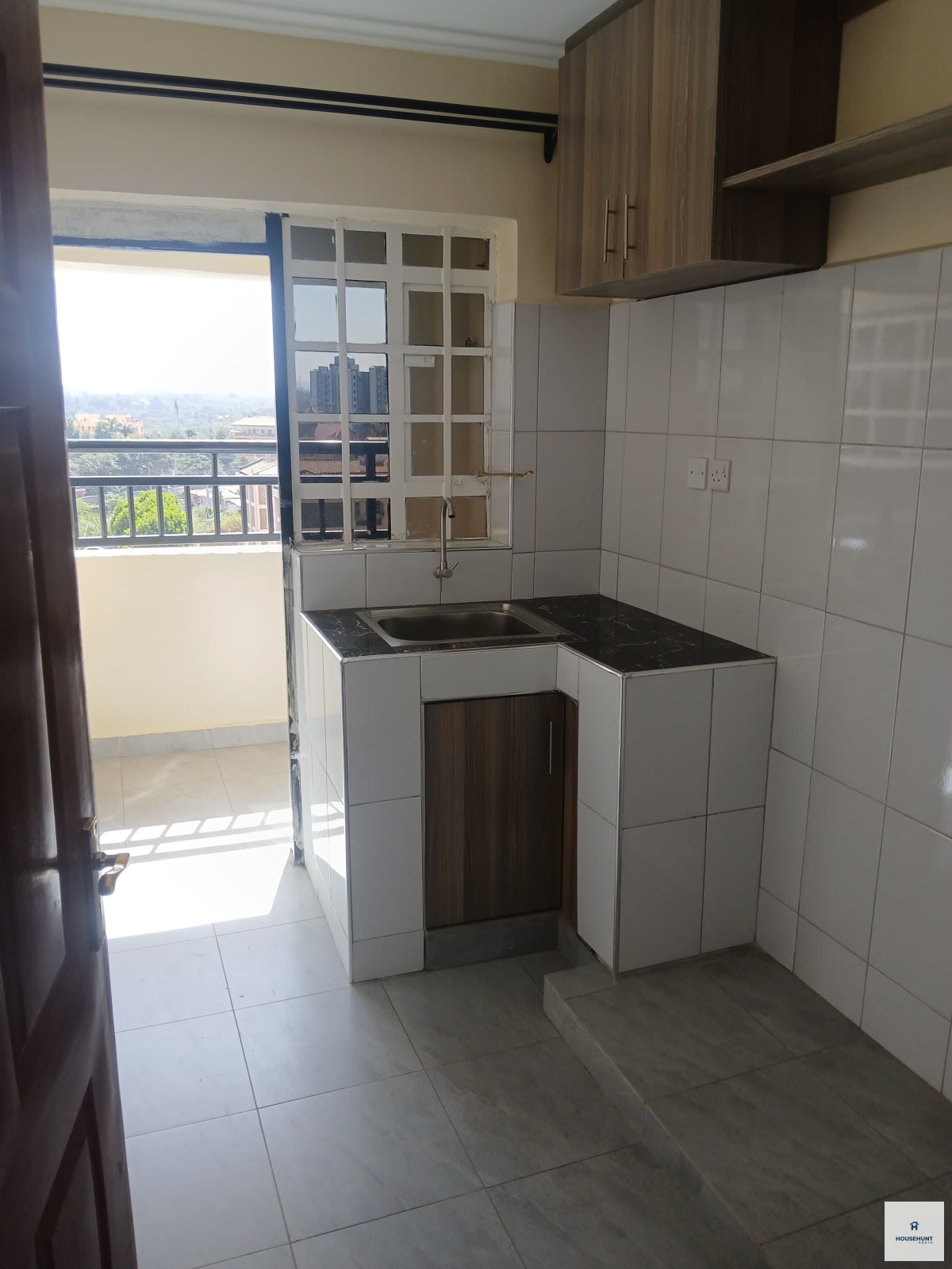 2 Bedroom Apartment in Roasters Magunas - Image 1