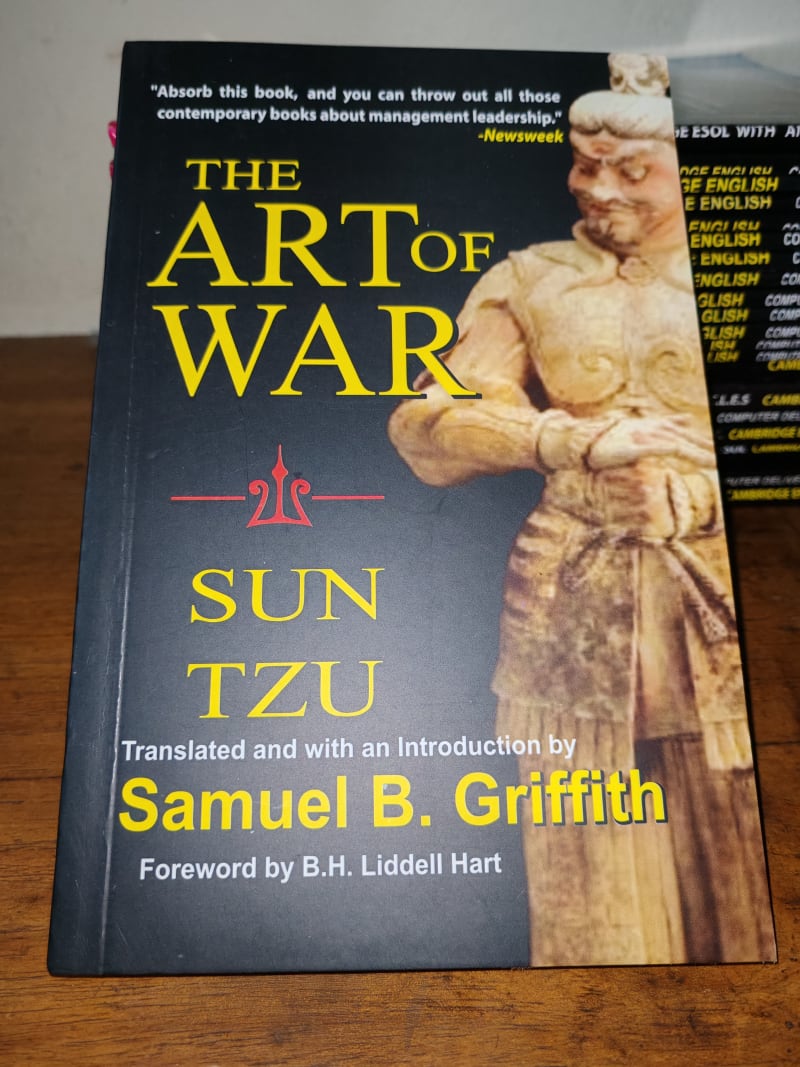 The art of war by Sun Tzu | BookCycle BD