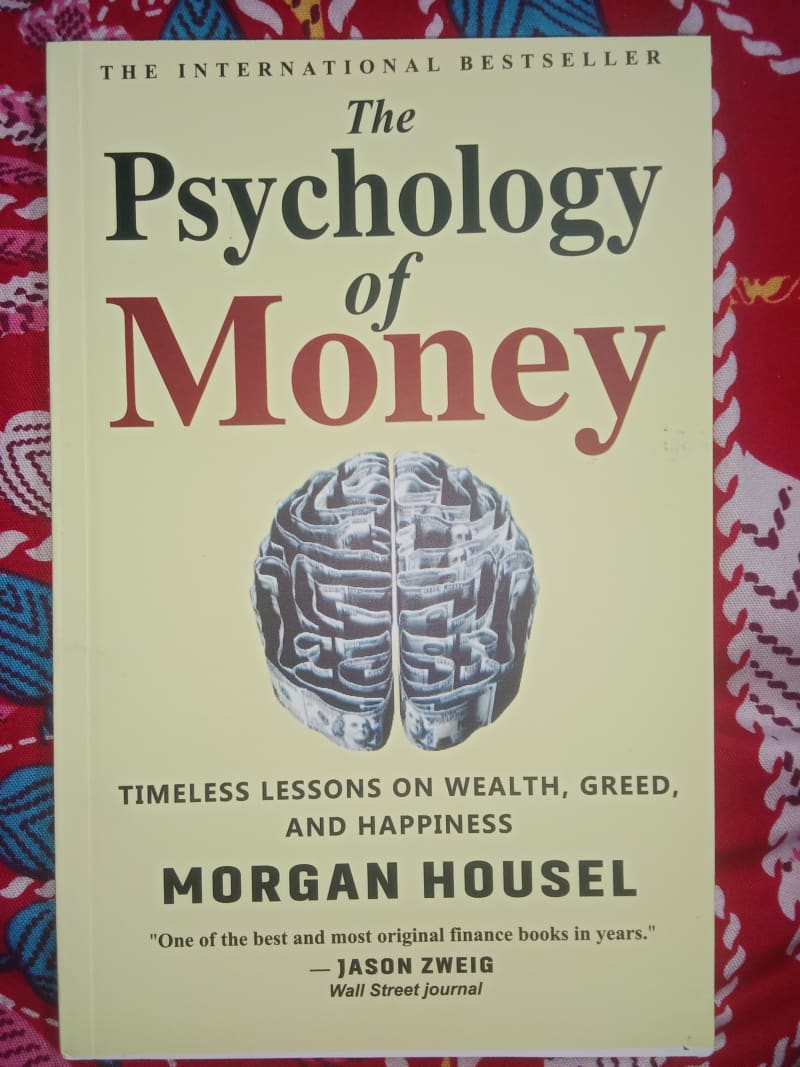 The psychology of money by Morgan Housel | BookCycle BD