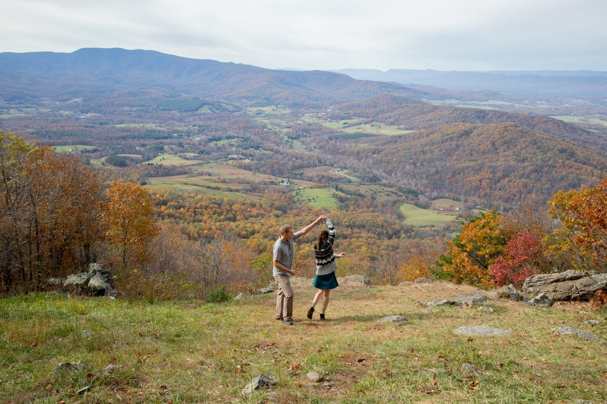 Engaged couple in Shenandoah National Park