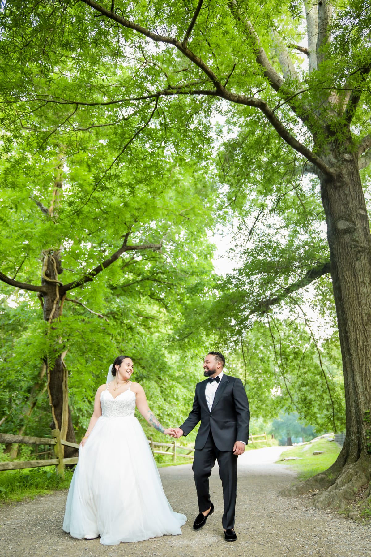 Summer elopement in Virginia State Park