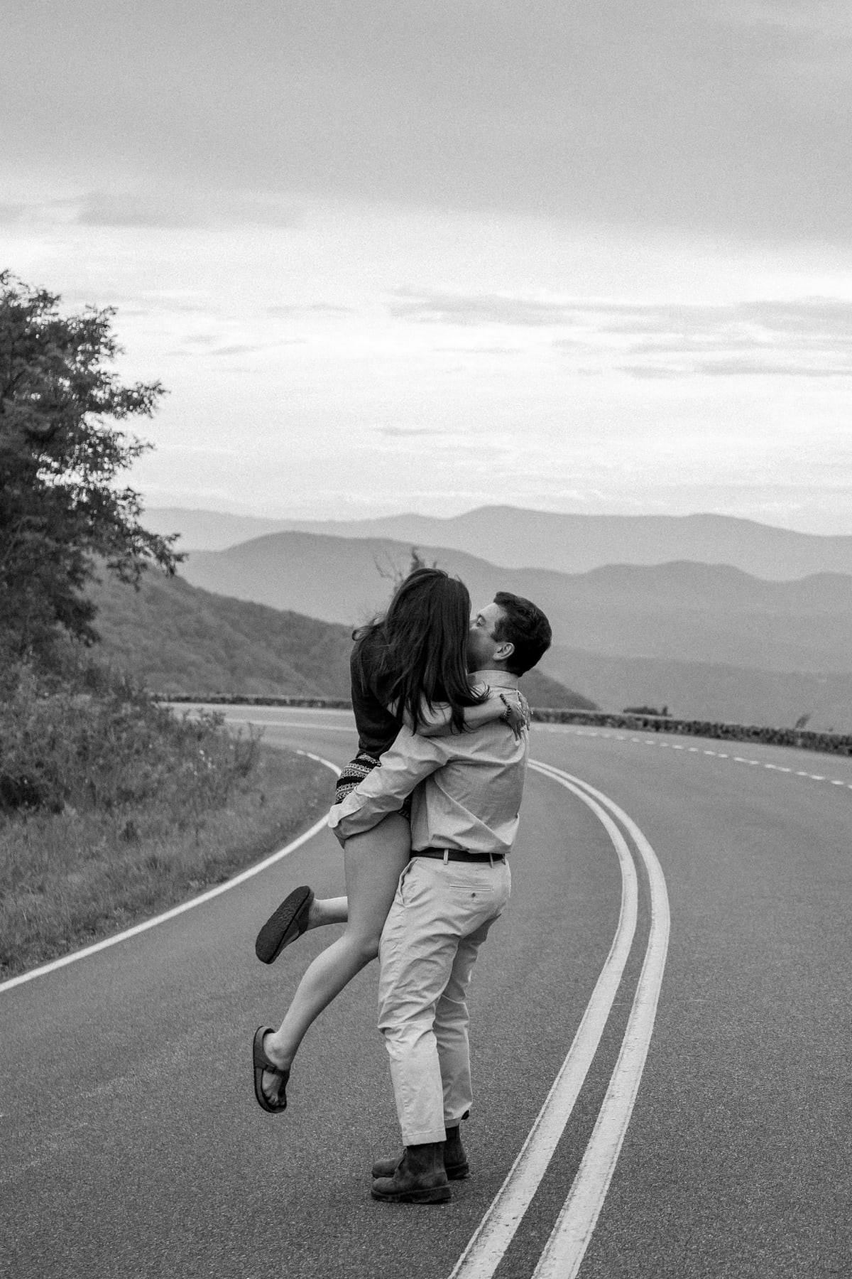 Engaged couple in Shenandoah National Park