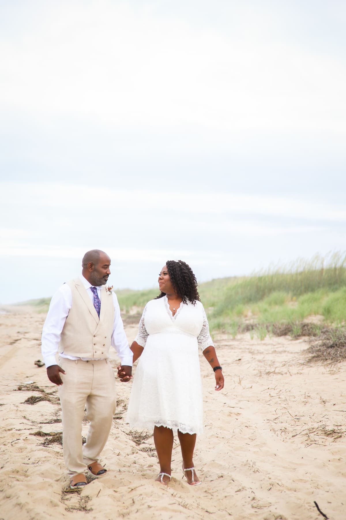 Summer elopement in Virginia Beach