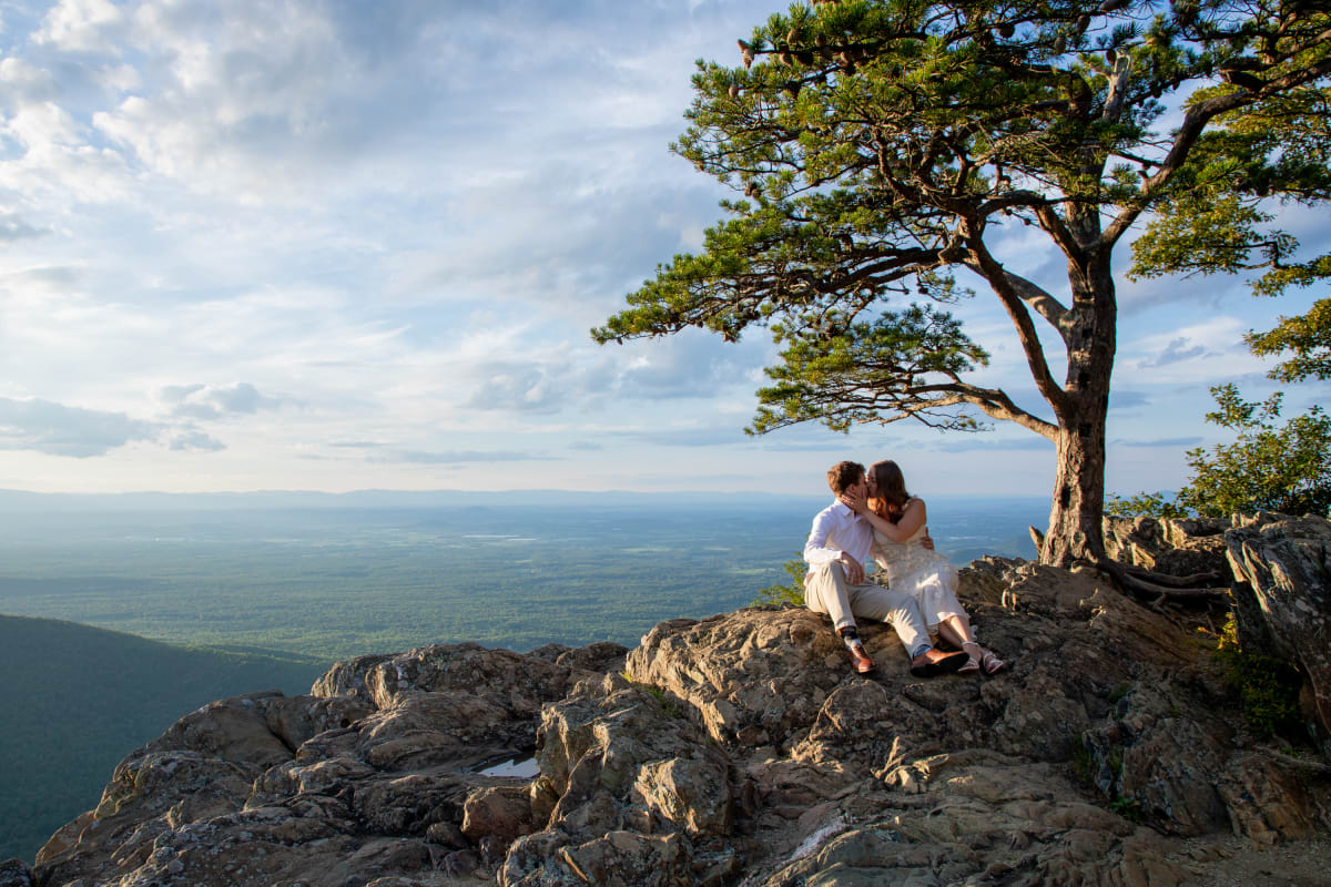 Golden hour portraits at Raven's Roost Overlook
