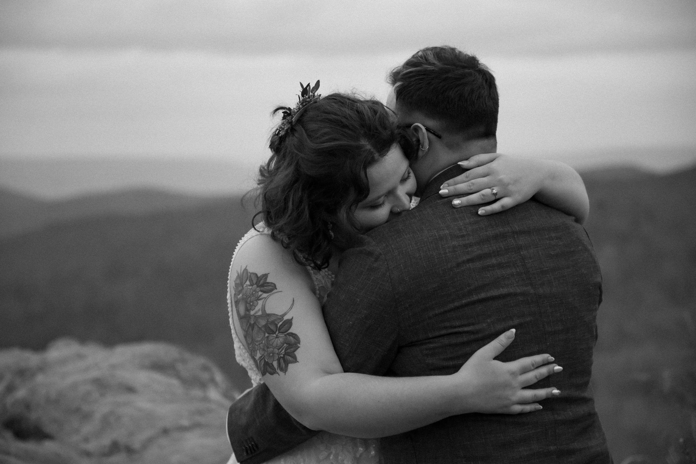 Intimate Virginia elopement ceremony in the mountains