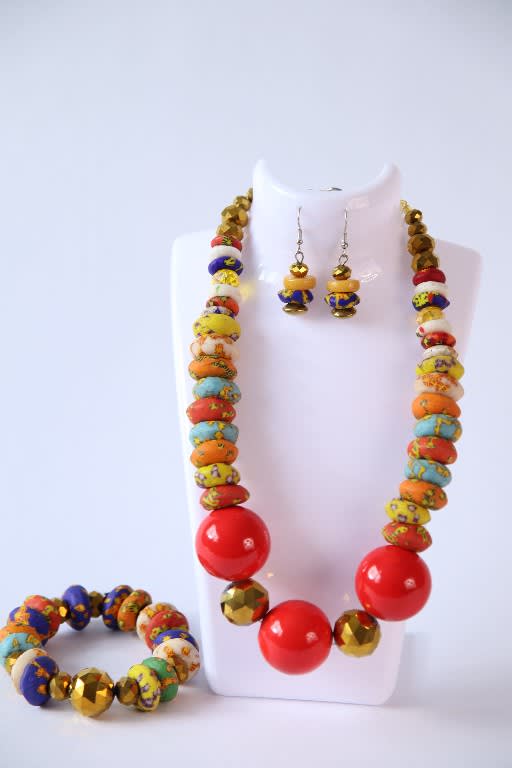 Kin Radiate – Bold Multicoloured Bead Jewellery Set (Ntoma)