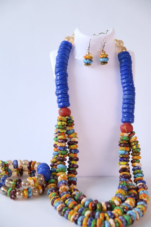 Echo Current – Multi-coloured Layered Bead Jewellery Set (Agudie)