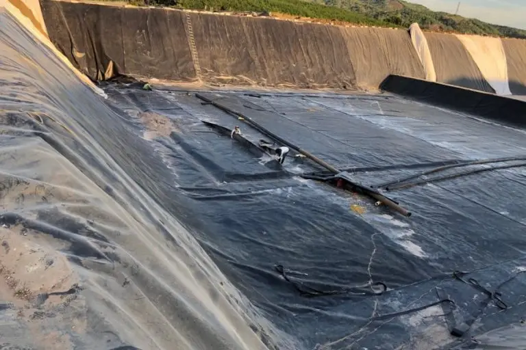 Tìm hiểu về màng chống thấm HDPE GSE - Giải pháp chống thấm tối ưu