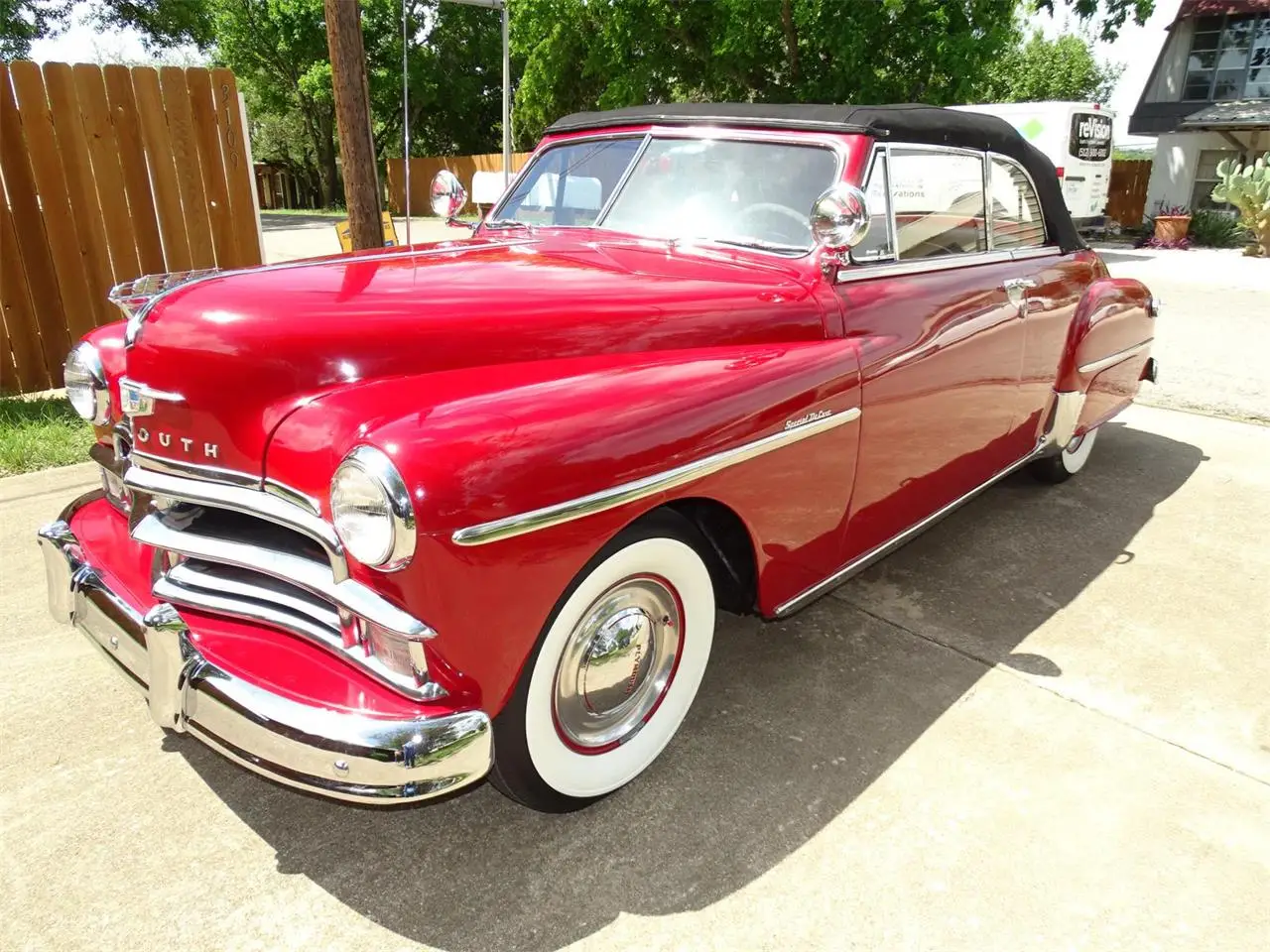 The History and Features of the Classic 1950 Plymouth Special Deluxe