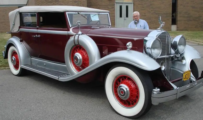 Uncovering the History of the 1932 Packard A Classic Car Enthusiast's Dream