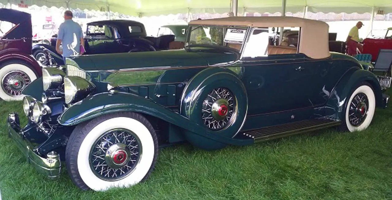 Uncovering the History of the 1932 Packard A Classic Car Enthusiast's Dream