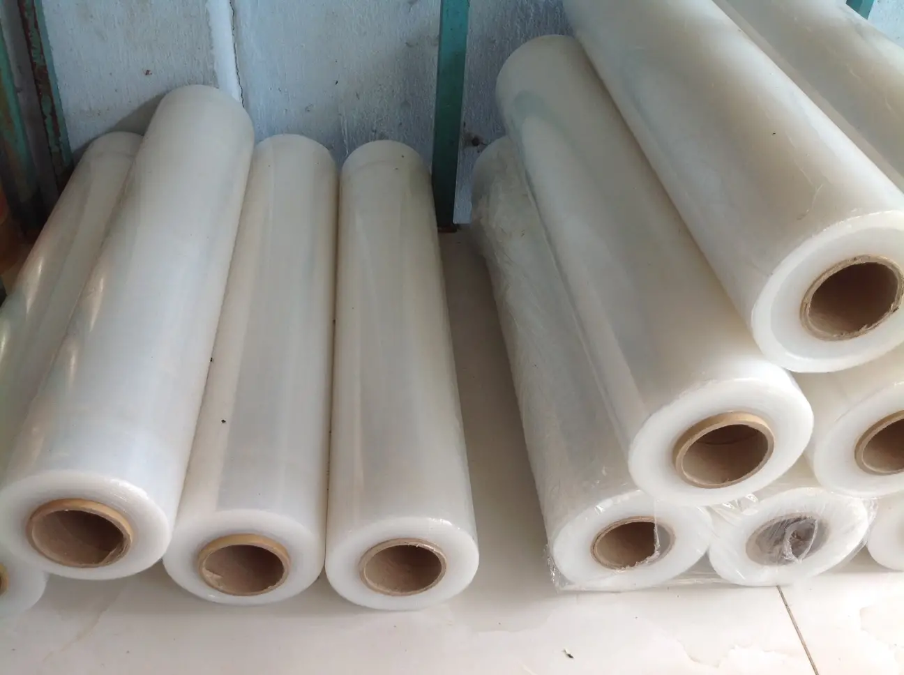 Cuộn Màng Nhựa PVC Ứng Dụng Toàn Diện