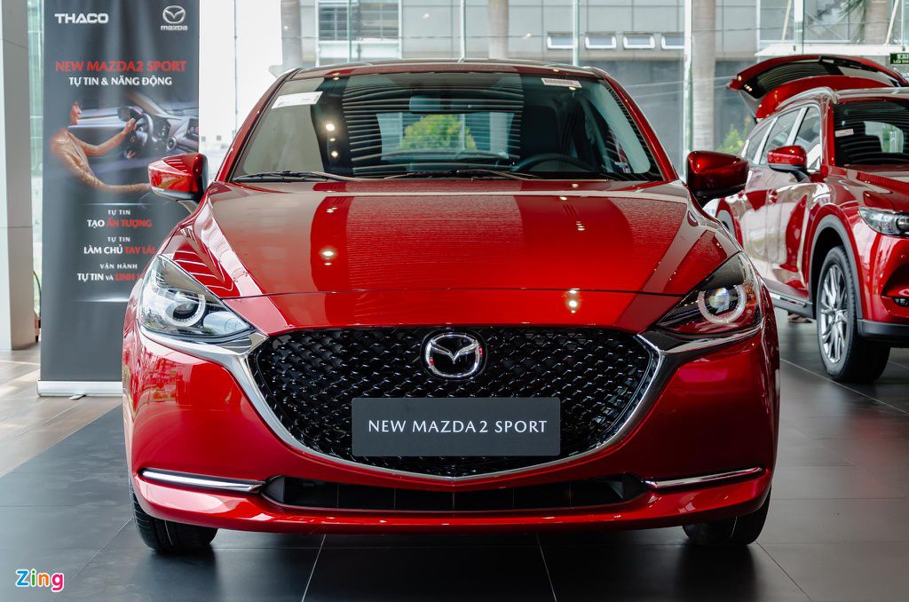 Đầu xe Kia Mazda 2