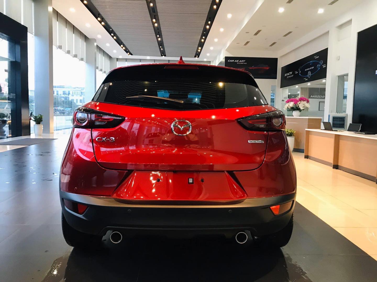 Đuôi xe KIA Mazda CX3