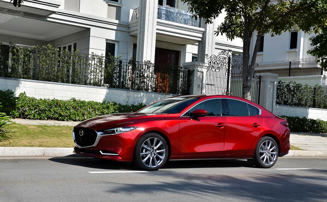 Thân xe Kia Mazda 3