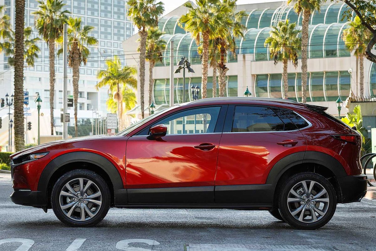 Thân xe Mazda CX30
