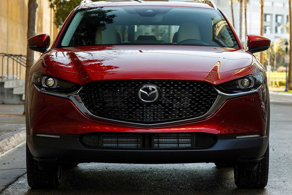 Mặt ga lăng xe Kia Mazda CX30