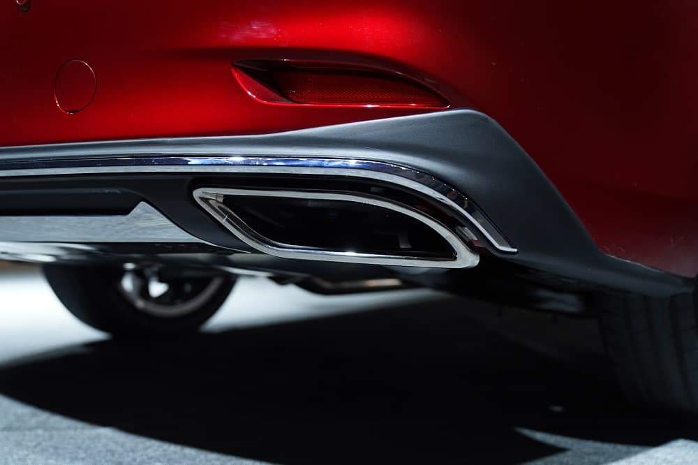 Ống khói Kia Mazda 6