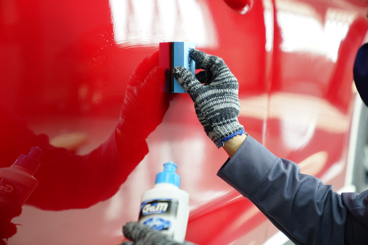 Dịch vụ phủ ceramic xe Mazda