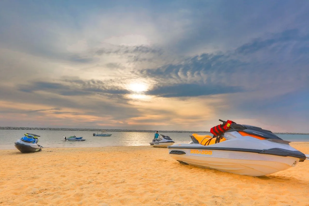 Jet Ski at The Clubhouse, Port City thumbnail 2