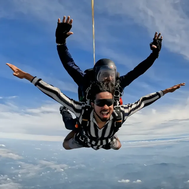 Eagles' Skydive Sri Lanka – Koggala thumbnail 3