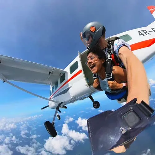 Skydive Sri Lanka – Bentota Beach