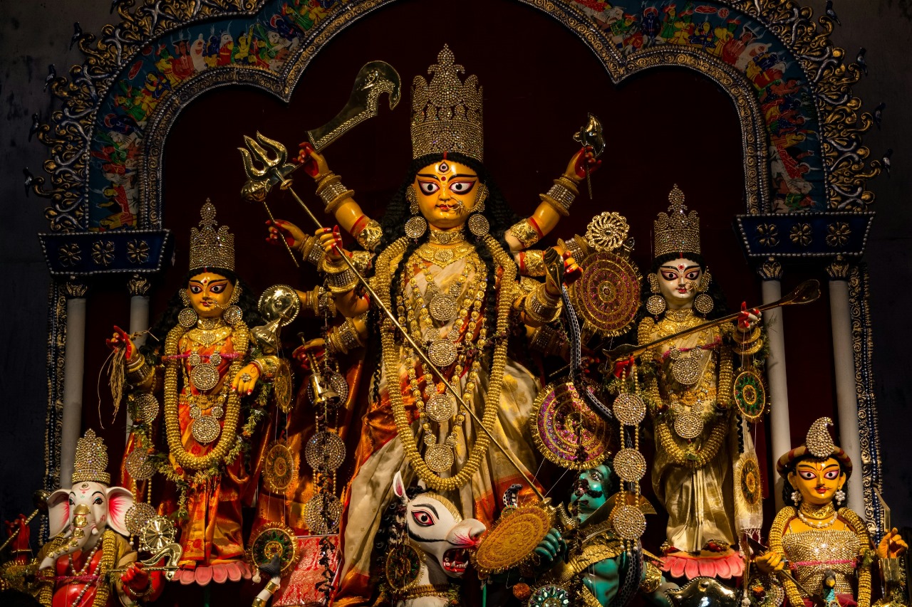 Bonedi Barir Durga Puja Walk (Saptami) | Immersive Trails