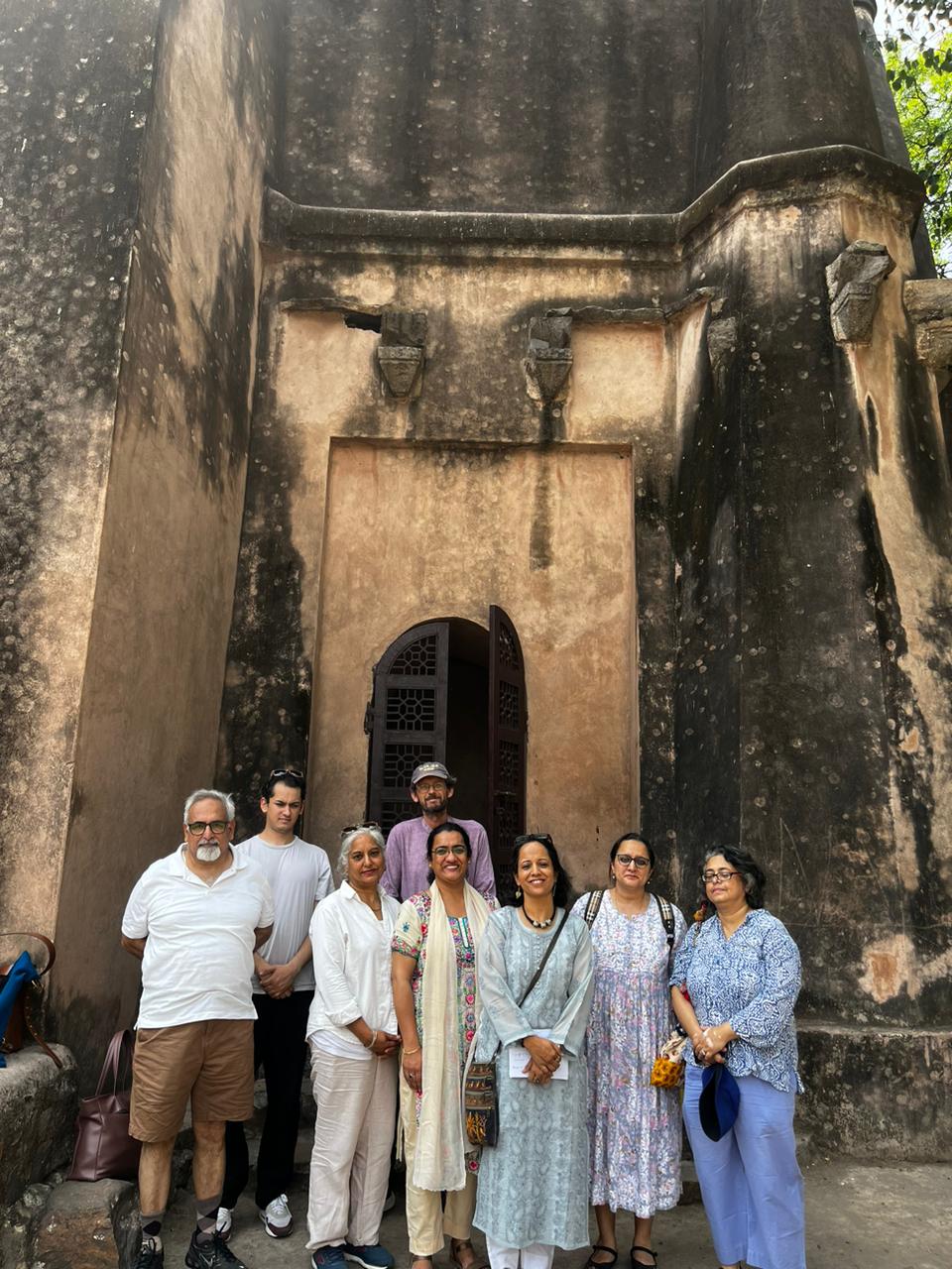 1857 UPRISING & DILLI (A heritage walk at the Mutiny Memorial & its neighbourhood in Kamla Nehru Ridge ) - 5