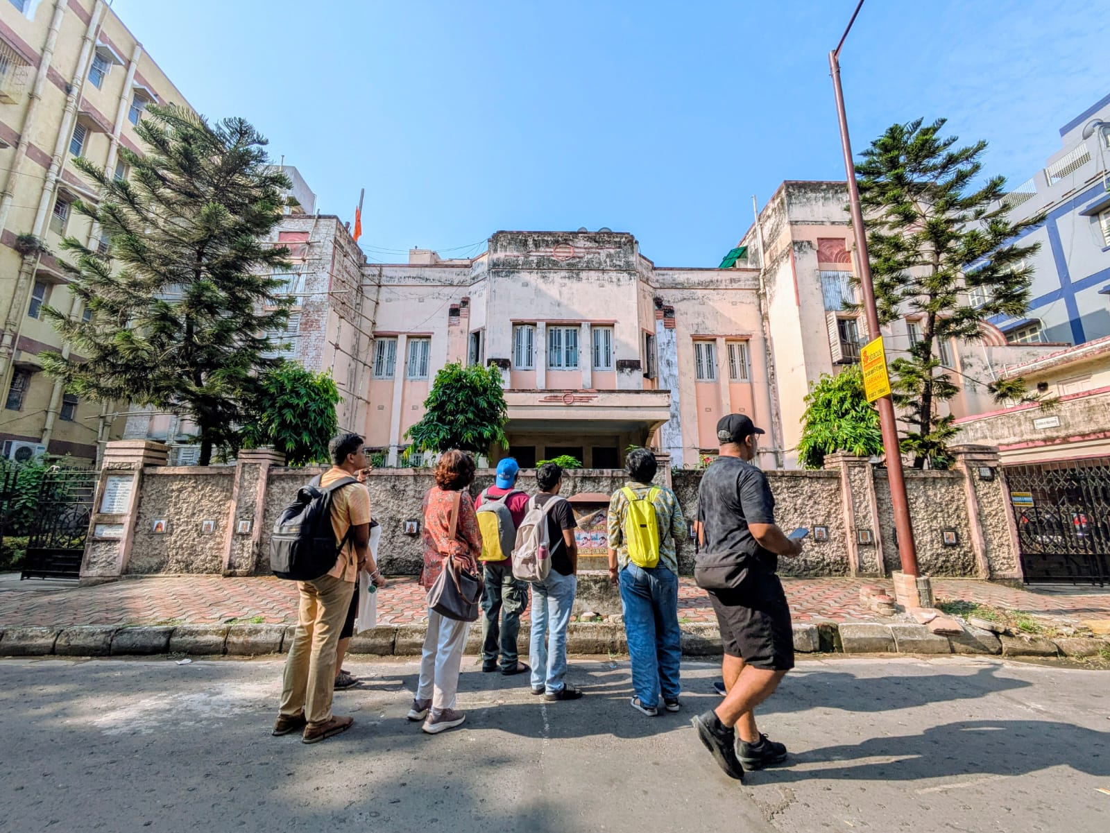 Make your own Art Dekho Photojournal - South Calcutta Architecture Photo and Adda Walk - 4