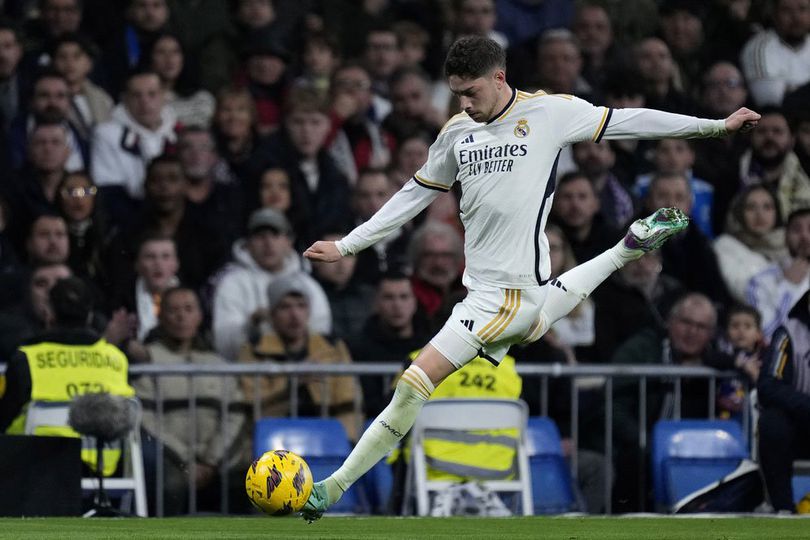 info main bola Cedera Tidak Serius, Federico Valverde Siap Tampil di Final Supercopa de Espana