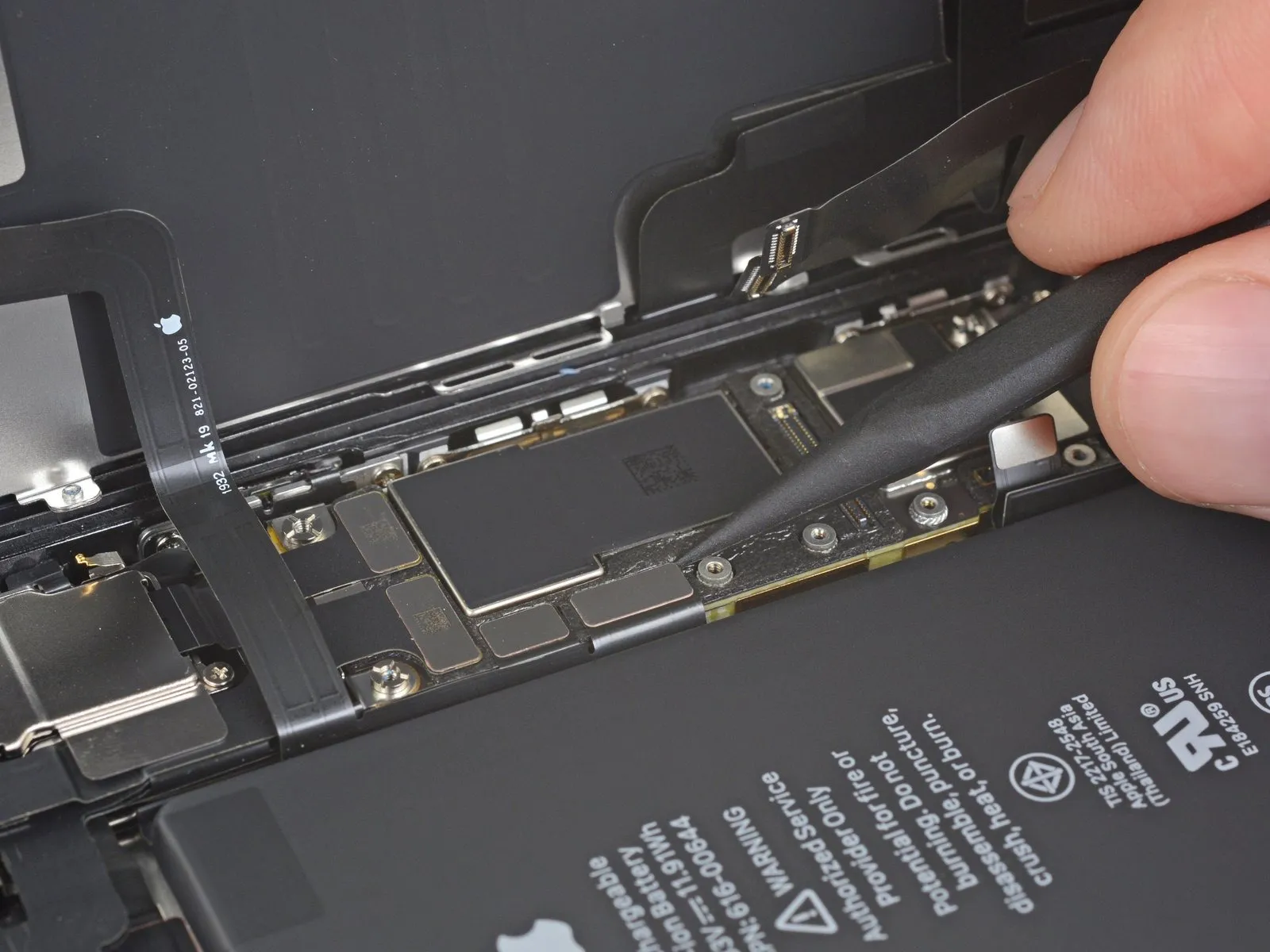 iPhone 11 Display Panel Replacement