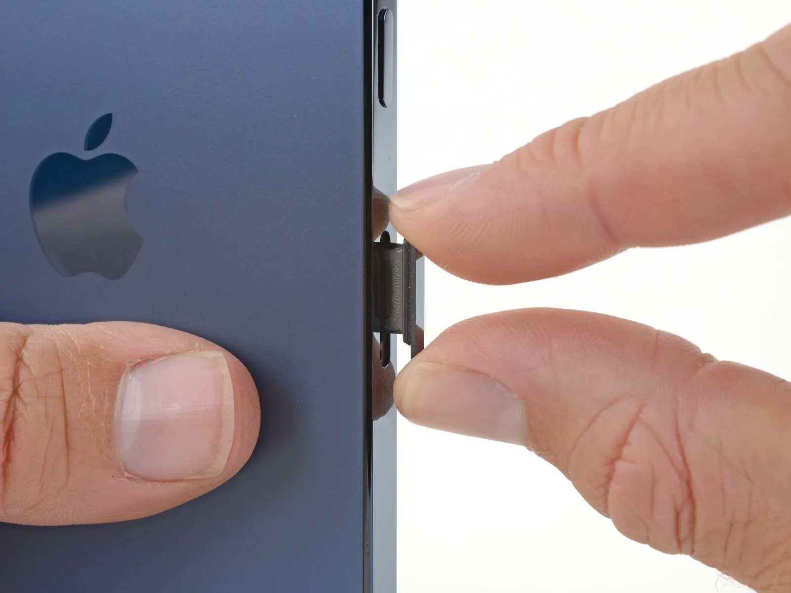 iPhone 12 Pro Max SIM Card Replacement