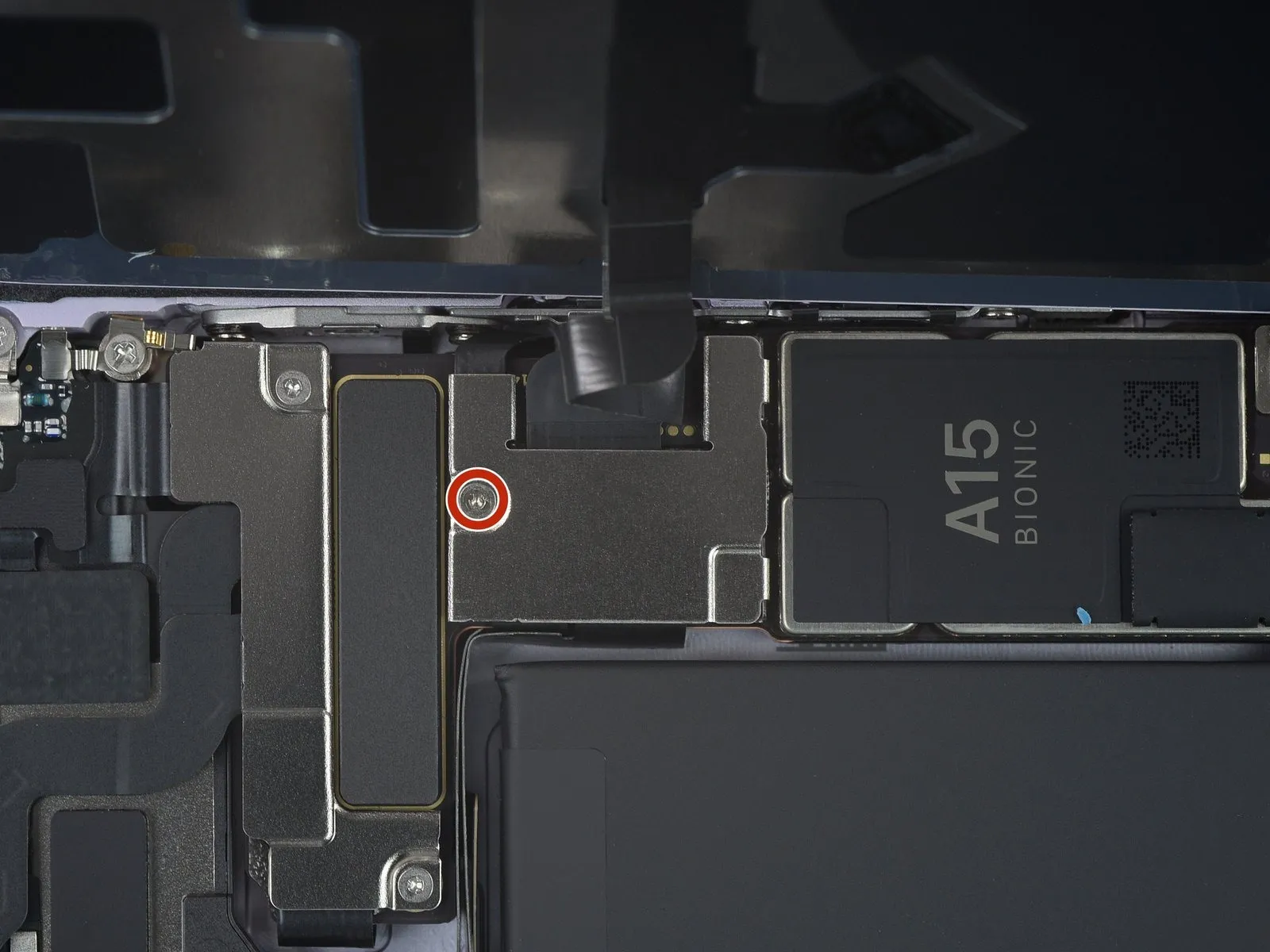 iPhone 14 Plus Front-Facing Camera Assembly Replacement