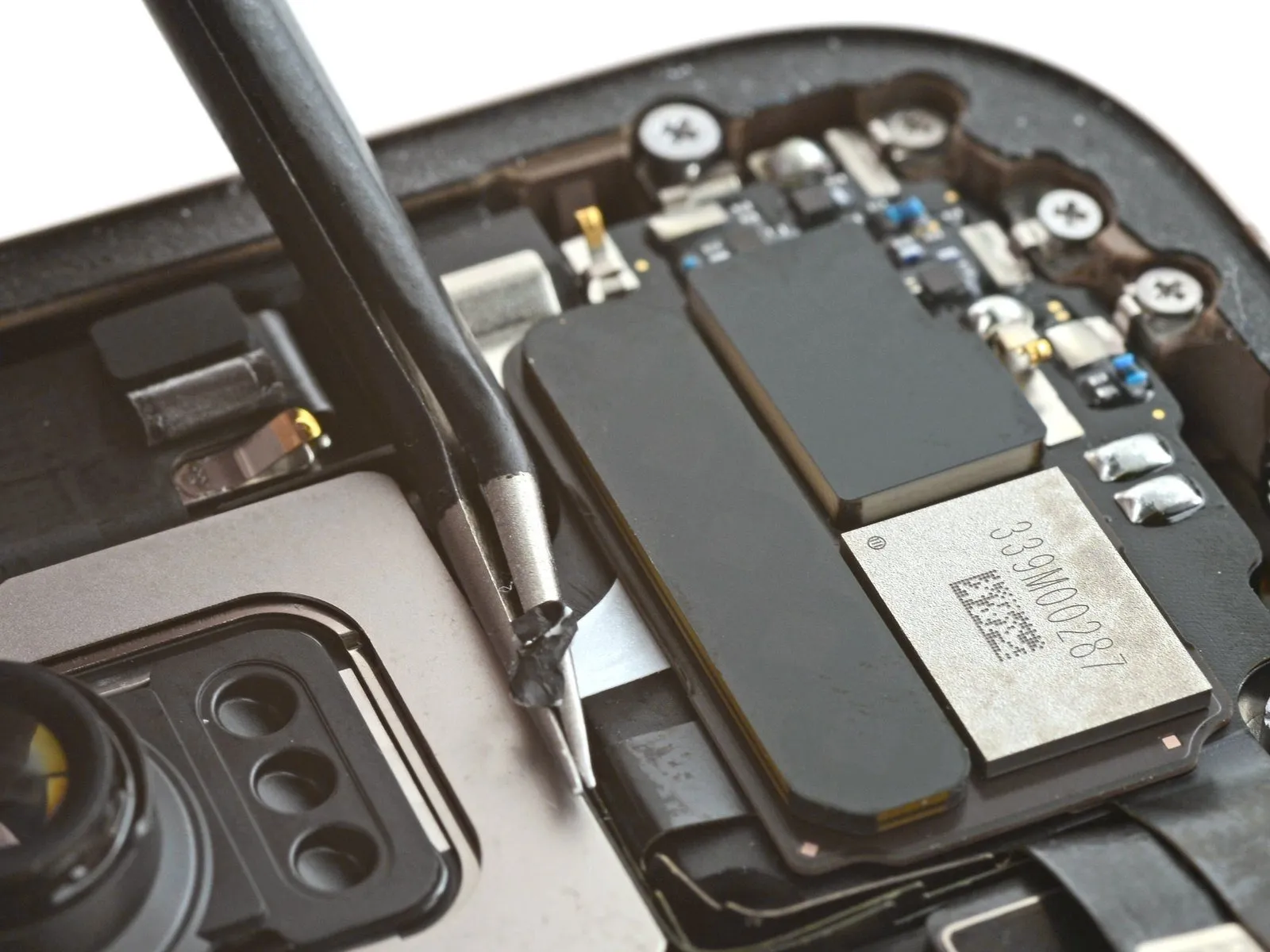 iPhone 16 Pro Max 5G mmWave Antenna Replacement